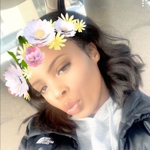 Meet your Posher, Alexus